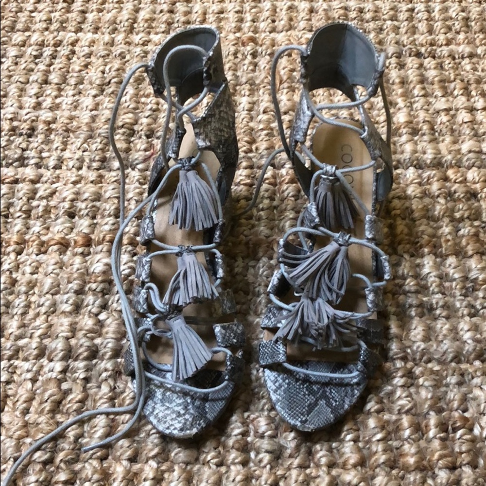 Coconuts by Matisse lace up heel sandals